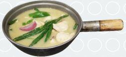 Green Curry Chicken Clay Pot